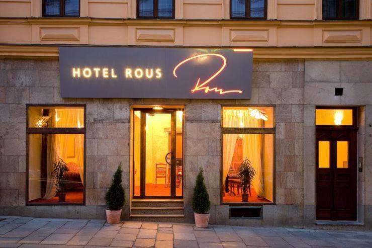 Hotel Rous Plzeň Esterno foto